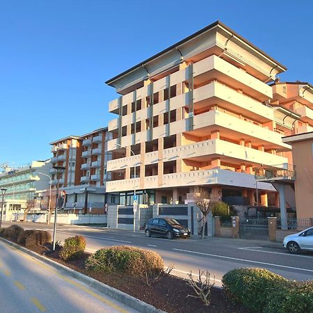 Capitol Apartments Градо Екстериор снимка