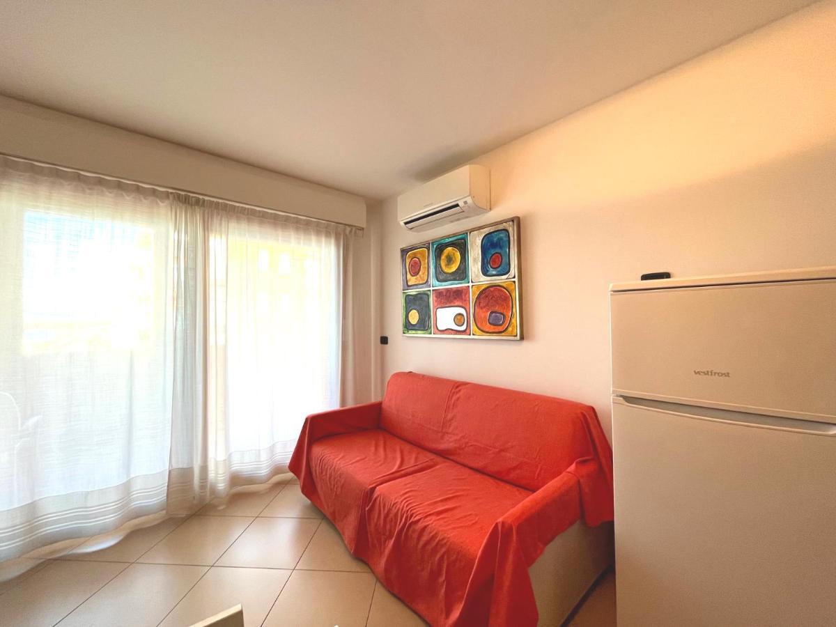 Capitol Apartments Градо Екстериор снимка